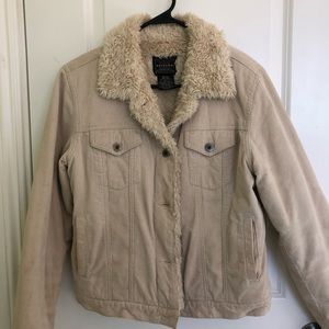 CREAM CORDUROY JACKET WITH SHERPA LIKE FUR LINING